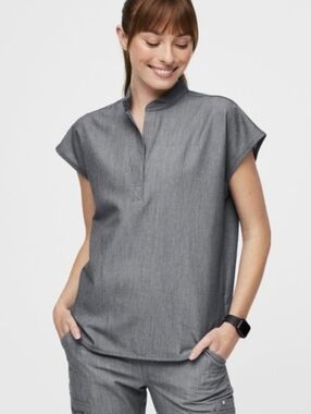 FIGS Rafaela Oversized Scrub Top Graphite FIONx Technical Collection XXS